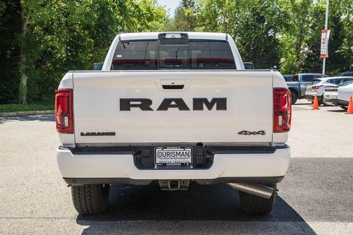 Bright White Clearcoat 2026 RAM 2500 Laramie Crew Cab 4x4 6'4' Box