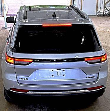 Silver Zynith 2022 Jeep Grand Cherokee Limited