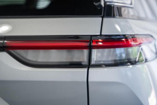 Silver Zynith 2022 Jeep Grand Cherokee Limited