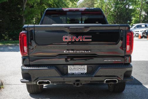 Onyx Black 2024 GMC Sierra 1500 Denali