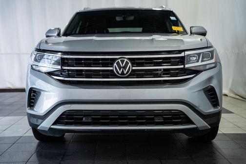 Gray 2022 Volkswagen Atlas Cross Sport 3.6L V6 SE w/Technology