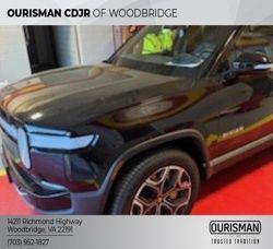 Midnight 2023 Rivian R1S Adventure