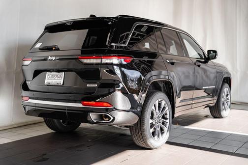 2025 Jeep Grand Cherokee Overland