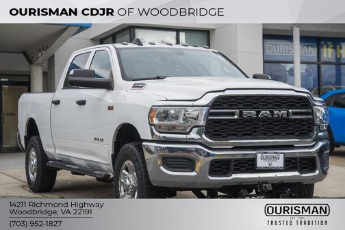 Bright White Clearcoat 2022 RAM 2500 Tradesman Crew Cab 4x4 6'4' Box