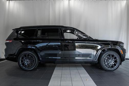2025 Jeep Grand Cherokee L Summit