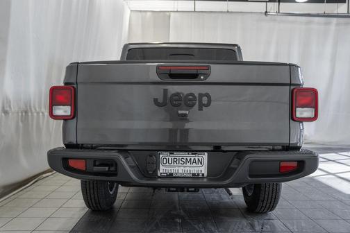 2026 Jeep Gladiator Sport S