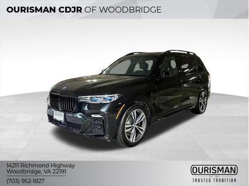 2022 BMW X7 M50i
