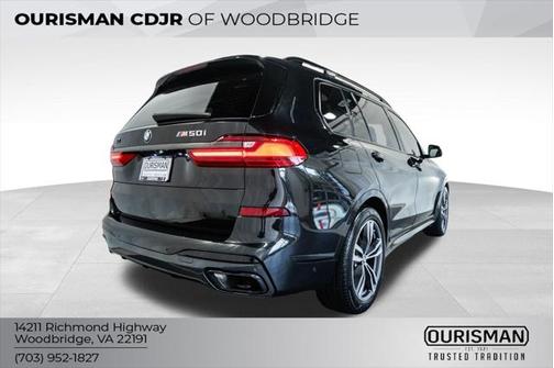 2022 BMW X7 M50i