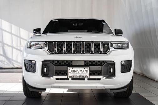 2025 Jeep Grand Cherokee Overland