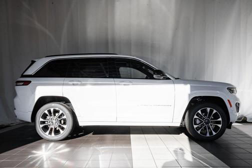 2025 Jeep Grand Cherokee Overland