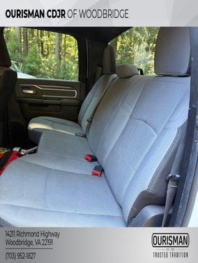 2021 RAM 2500 Big Horn Crew Cab 4x4 8' Box