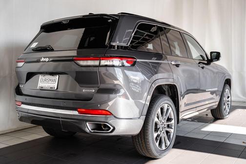 2025 Jeep Grand Cherokee Overland