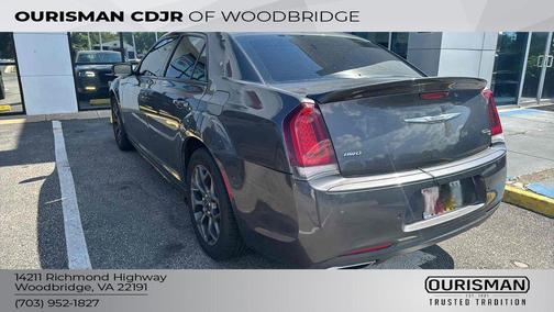 2018 Chrysler 300 S