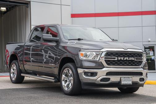 Granite Crystal Metallic Clearcoat 2022 RAM 1500 Big Horn/Lone Star