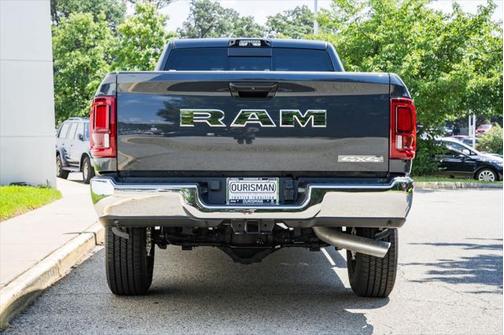 2025 RAM 2500 Tradesman Crew Cab 4x4 8' Box