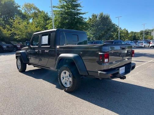 Photo 5 of 26 of 2020 Jeep Gladiator Sport