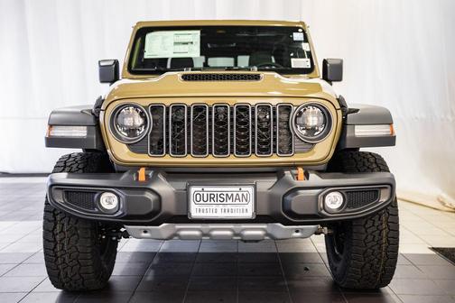 2026 Jeep Gladiator Mojave 4x4