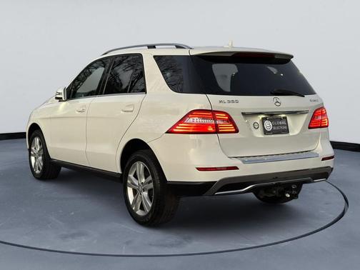 White 2015 Mercedes-Benz M-Class 4MATIC