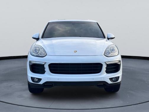 2016 Porsche Cayenne Cayenne
