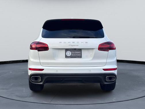 2016 Porsche Cayenne Cayenne