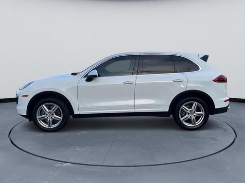 2016 Porsche Cayenne Cayenne