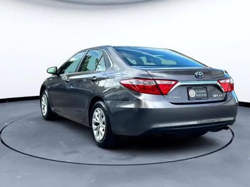 2015 Toyota Camry Hybrid SE