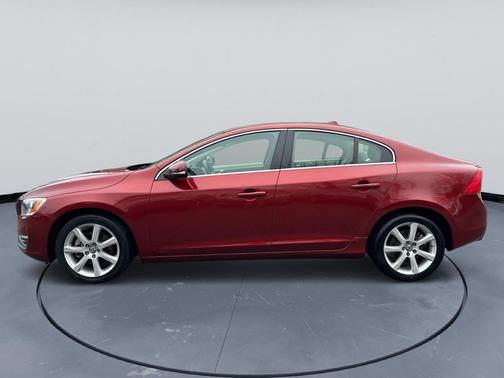2016 Volvo S60 T5 Drive-E Premier