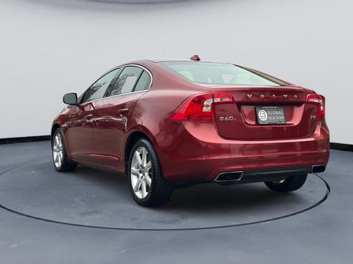 2016 Volvo S60 T5 Drive-E Premier