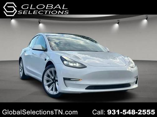 Pearl White 2022 Tesla Model 3 Long Range