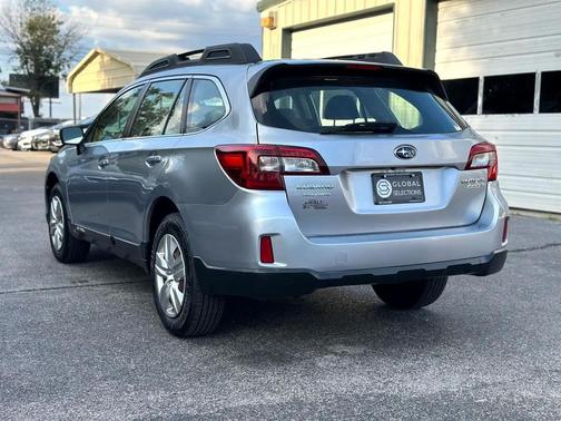 2015 Subaru Outback 2.5i