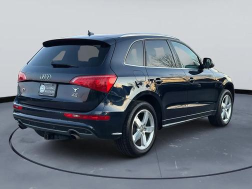 2011 Audi Q5 Premium Plus