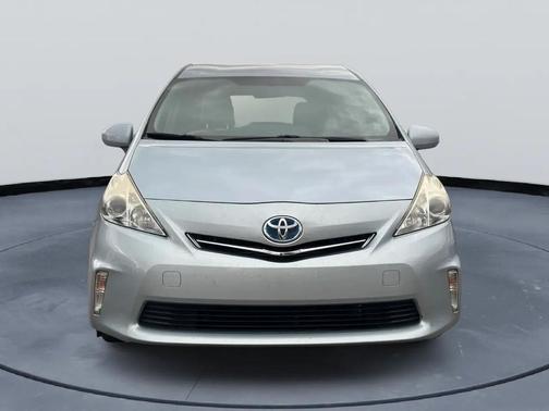2014 Toyota Prius v Three