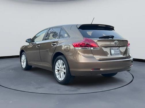Bronze 2013 Toyota Venza LE