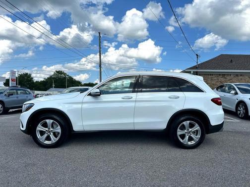 2018 Mercedes-Benz GLC 300 4MATIC