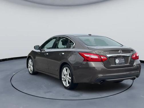 Java Metallic 2017 Nissan Altima 3.5 SR