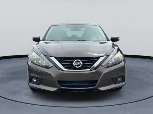 Java Metallic 2017 Nissan Altima 3.5 SR