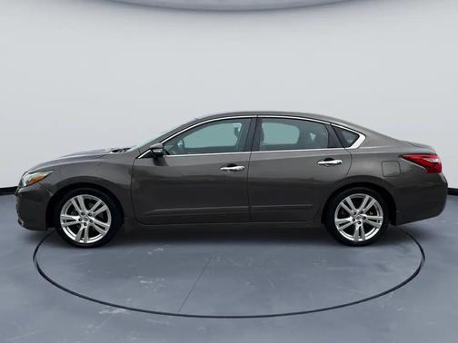 Java Metallic 2017 Nissan Altima 3.5 SR