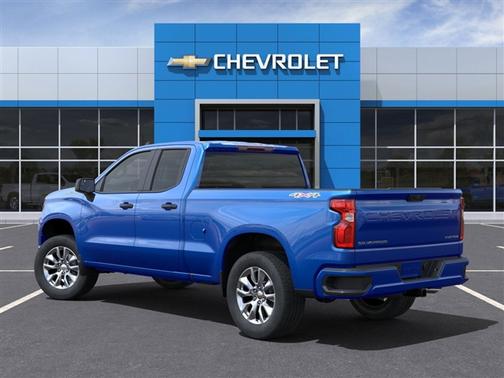 2025 Chevrolet Silverado 1500 Custom