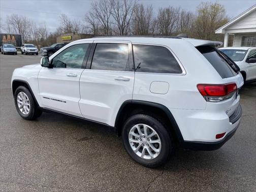 2022 Jeep Grand Cherokee Laredo