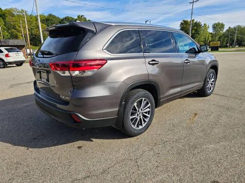 2017 Toyota Highlander XLE