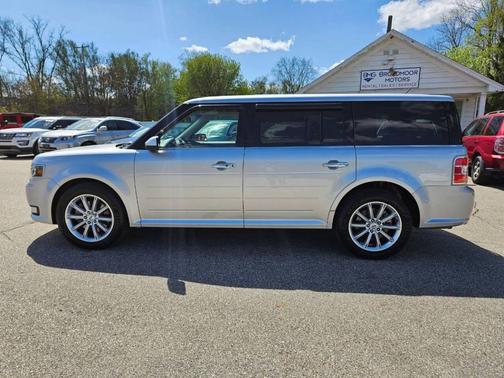 Ingot Silver Metallic 2019 Ford Flex Limited