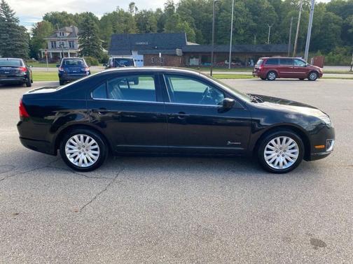 2010 Ford Fusion Hybrid Base