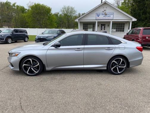 Lunar Silver Metallic 2022 Honda Accord Sport SE 1.5T