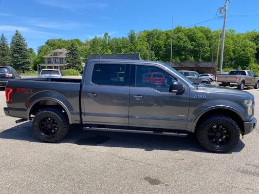 Gray 2015 Ford F-150 XLT