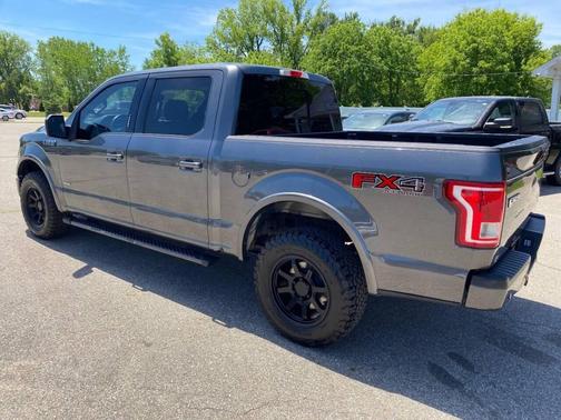 Gray 2015 Ford F-150 XLT
