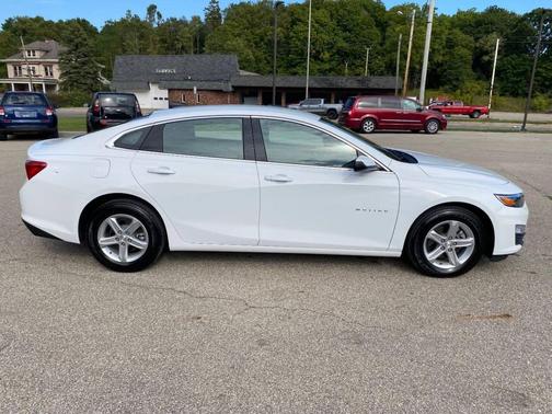 2025 Chevrolet Malibu 1LS