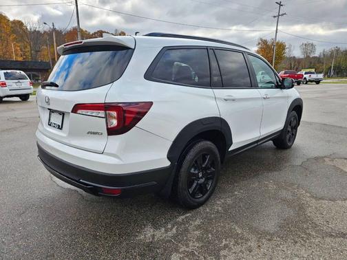 2022 Honda Pilot AWD TrailSport