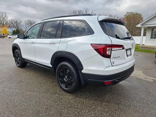 2022 Honda Pilot AWD TrailSport