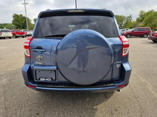 2011 Toyota RAV4 Limited