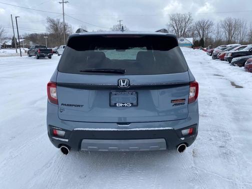2022 Honda Passport AWD TrailSport
